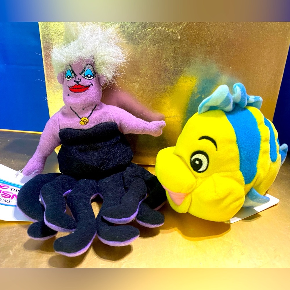 DISNEY STORE EXCLUSIVE NWT 90’s LITTLE MERMAID FLOUNDER & URSULA BEANBAG PLUSH